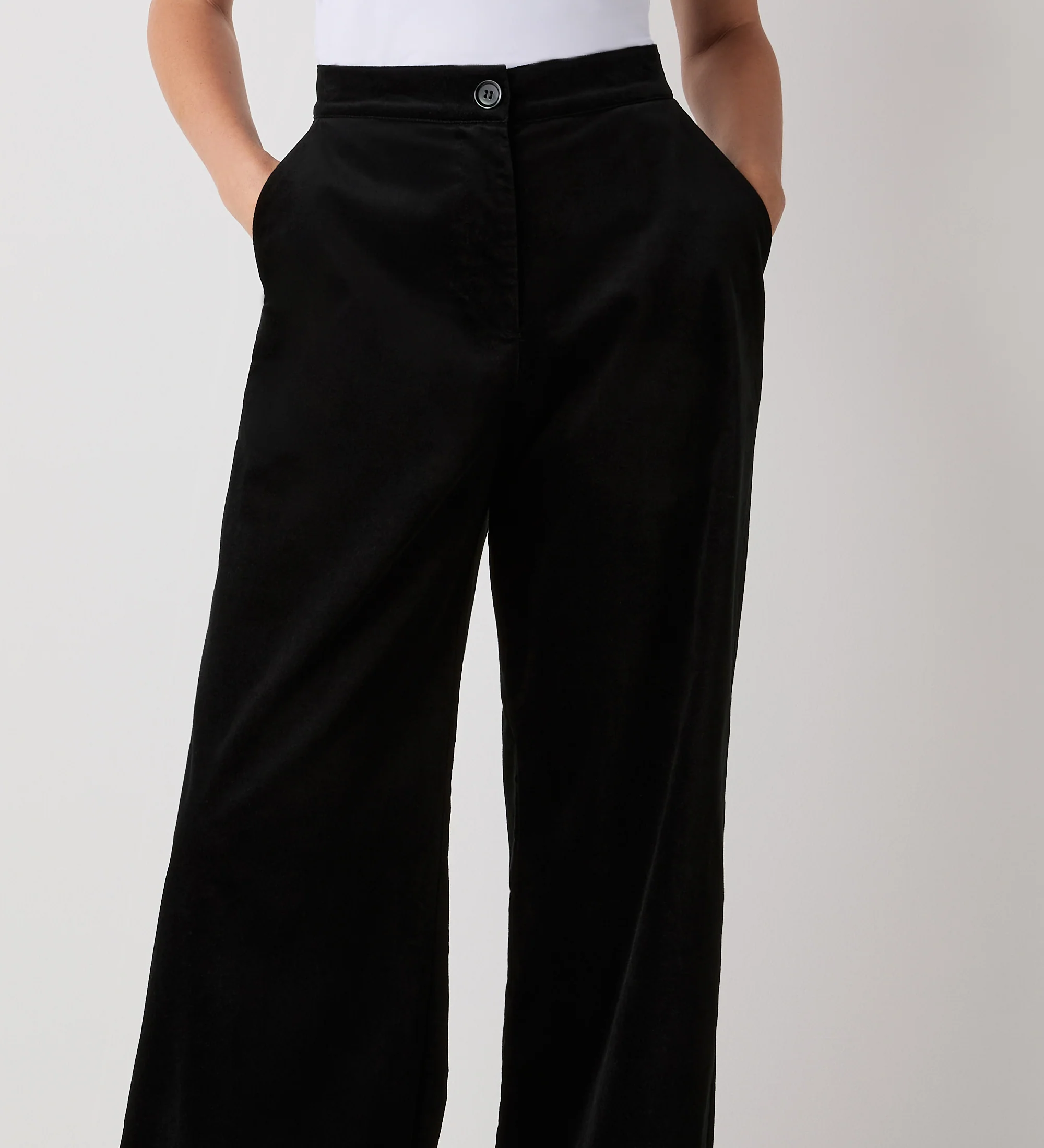 Abi Black Velvet Wide Leg Trousers - Image 3