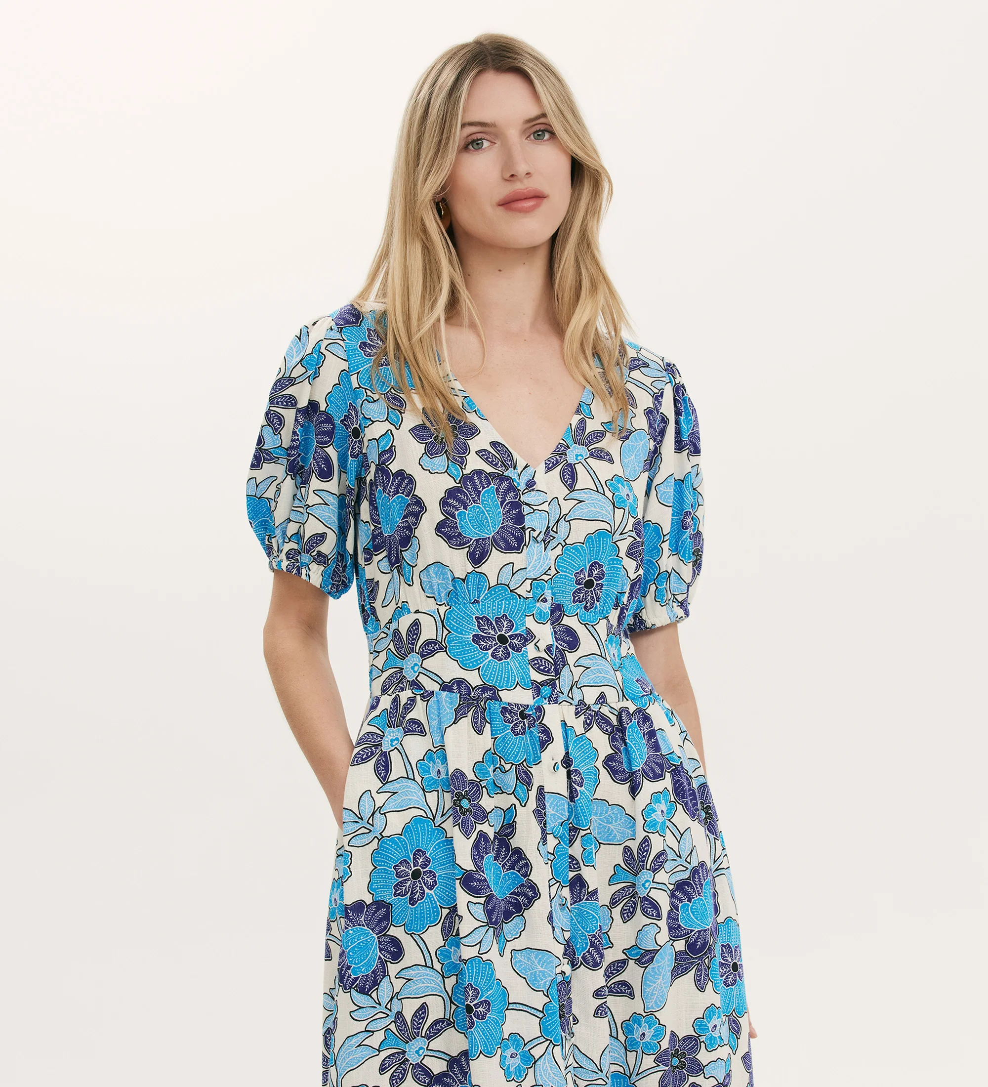 Addison Blue Flower Linen Blend Midi Dress - Image 3