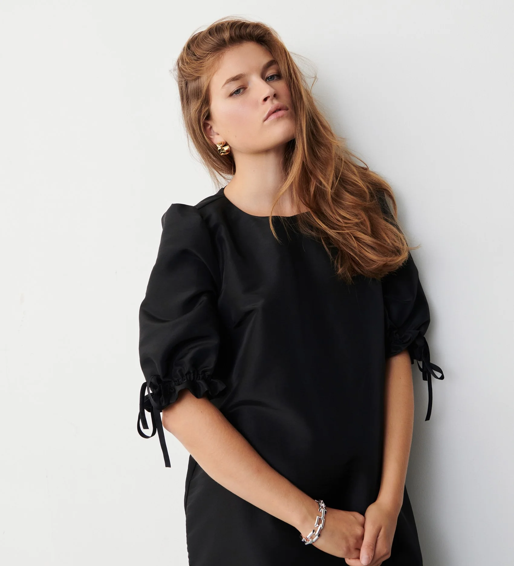 Ailish Black Taffeta Knee Length Dress - Image 4