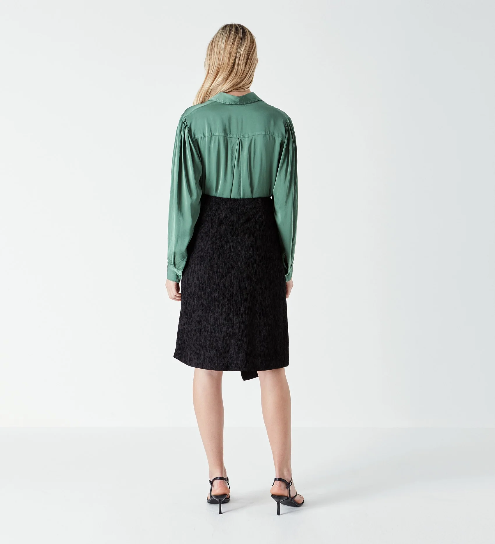 Alani Asymmetric Textured Skirt - Image 2
