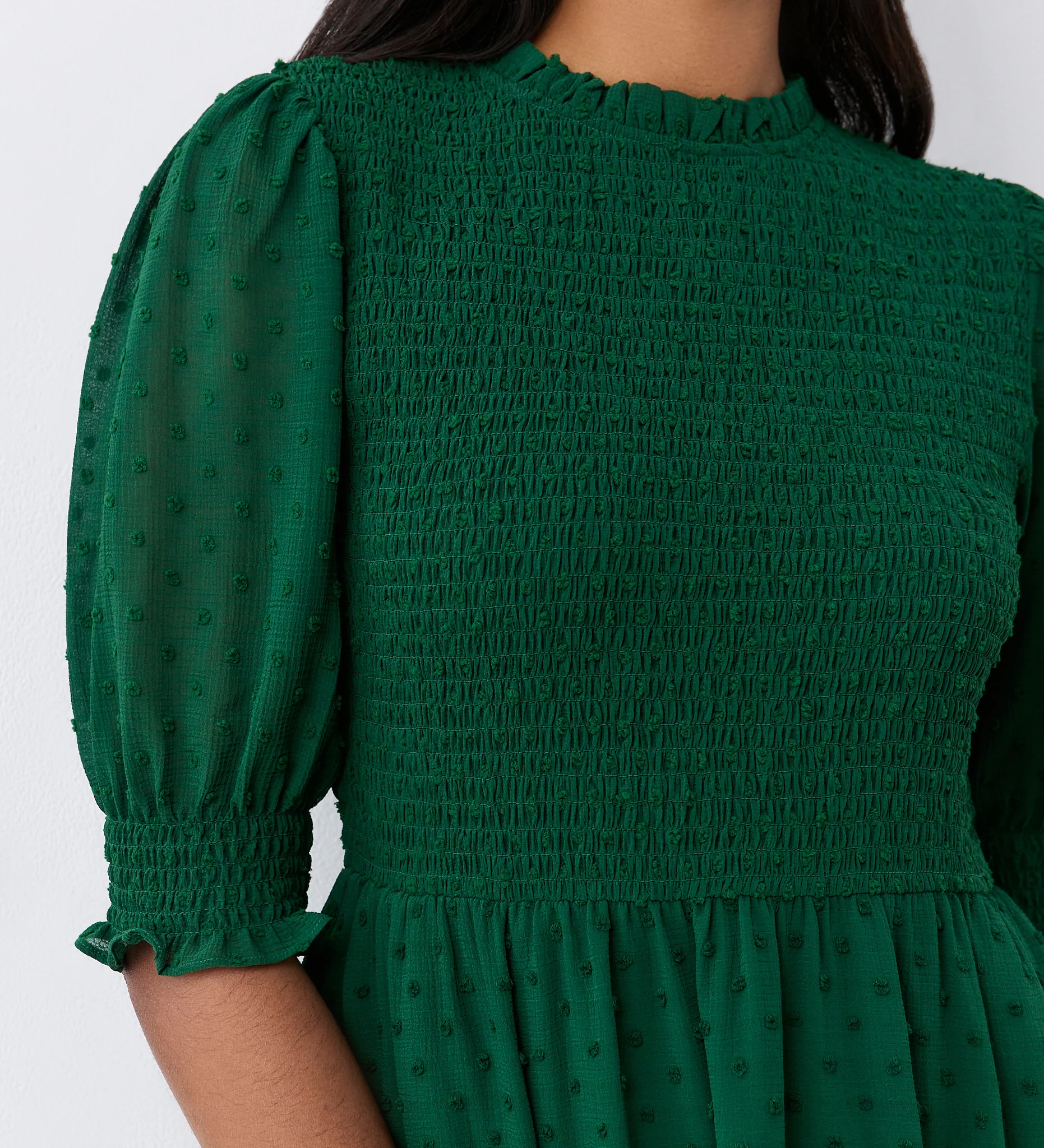 Amelia Dark Green Georgette Midi Dress - Image 3