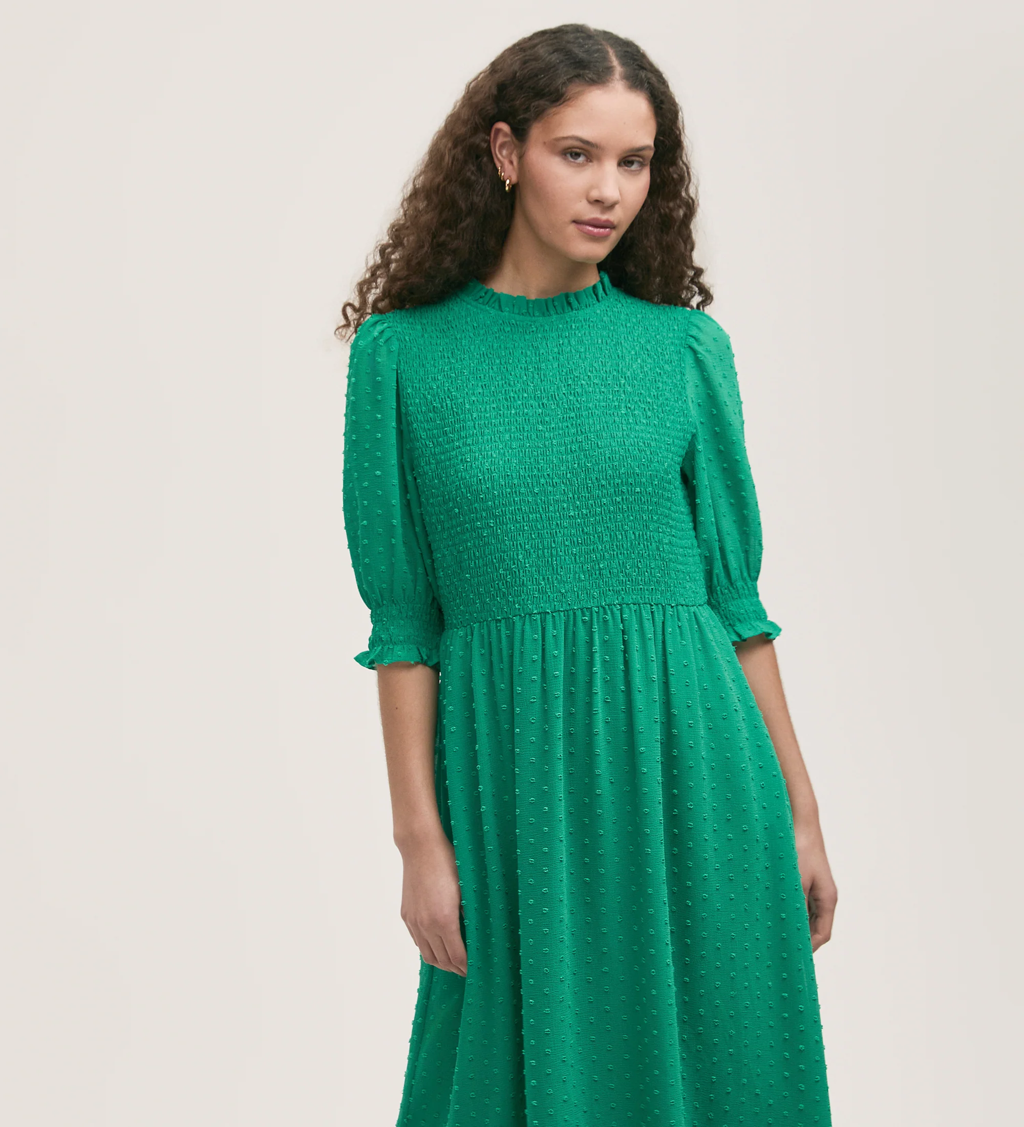 Amelia Green Chiffon Dress - Image 3