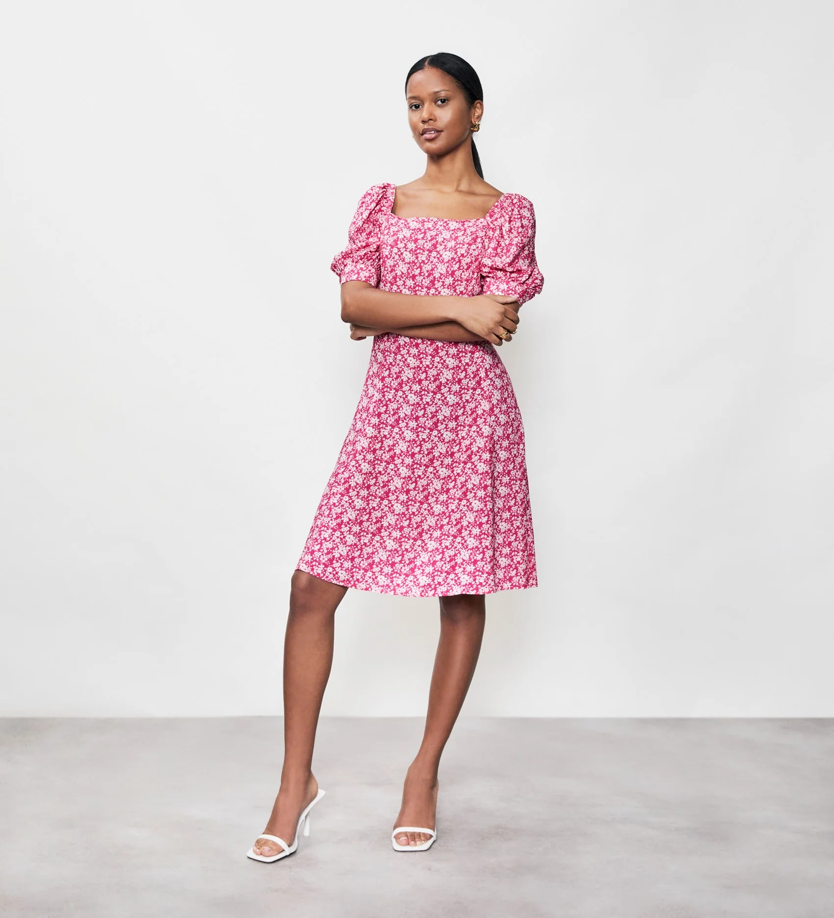 Bayan Pink Floral Midi Dress - Image 3