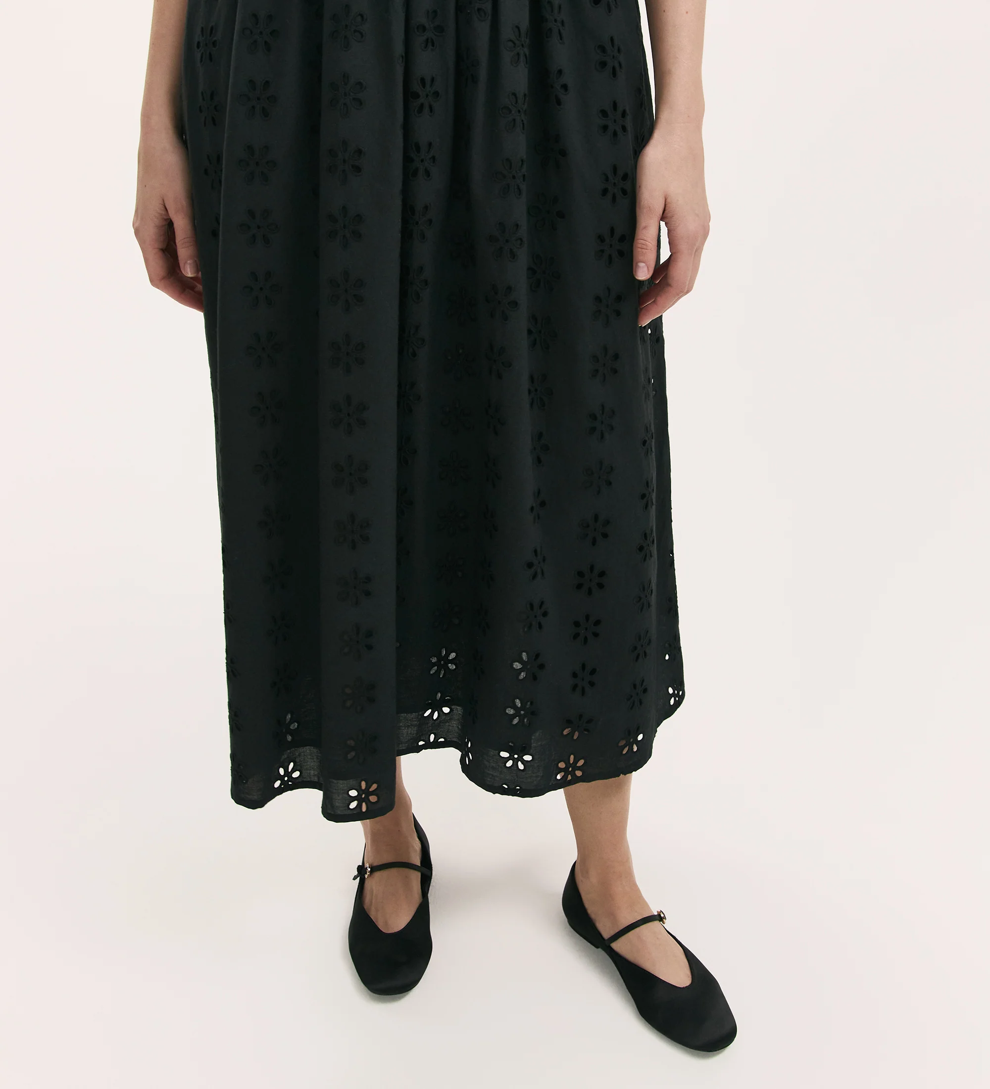 Brea Black Cotton Embroidered Midi T-Shirt Dress - Image 3