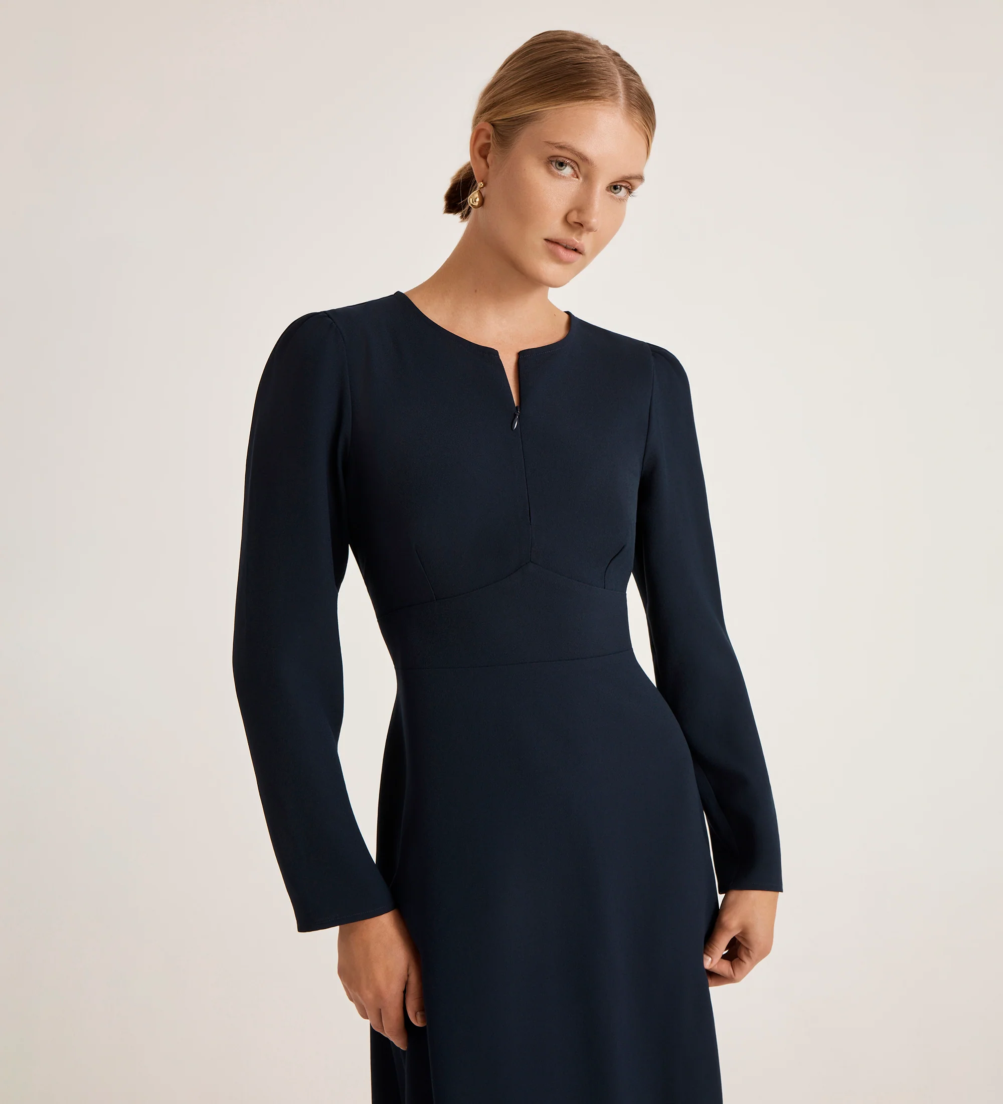 Caley Navy Crepe Midi Dress - Image 2