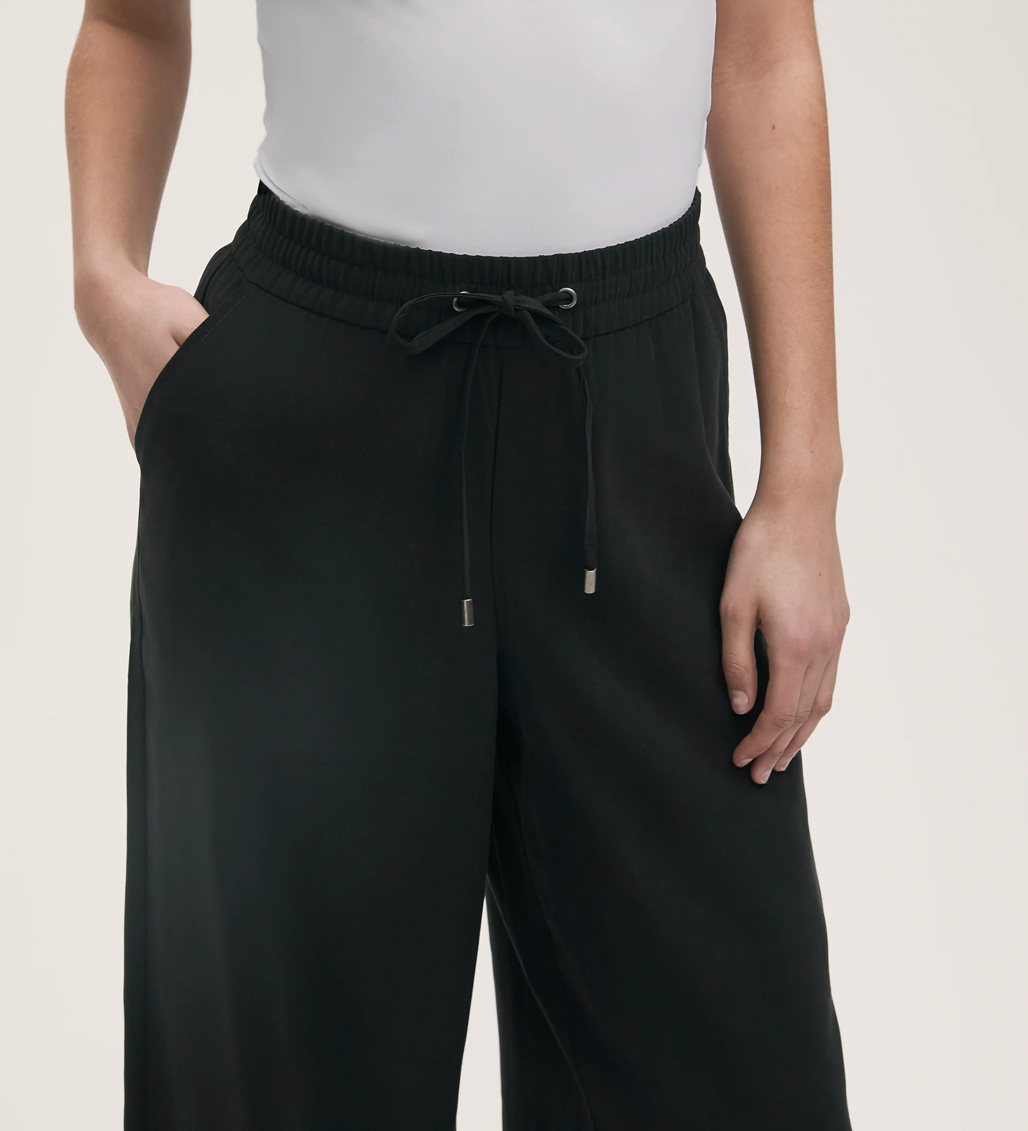 Dixie Black Wide Leg Trousers - Image 3
