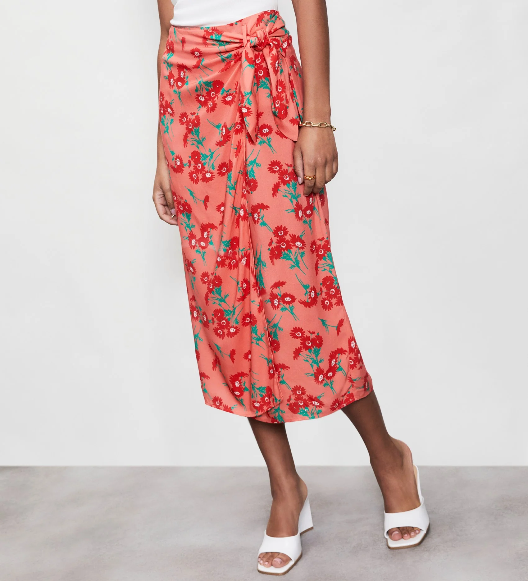 Florence Peach Daisies Midi Skirt - Image 2