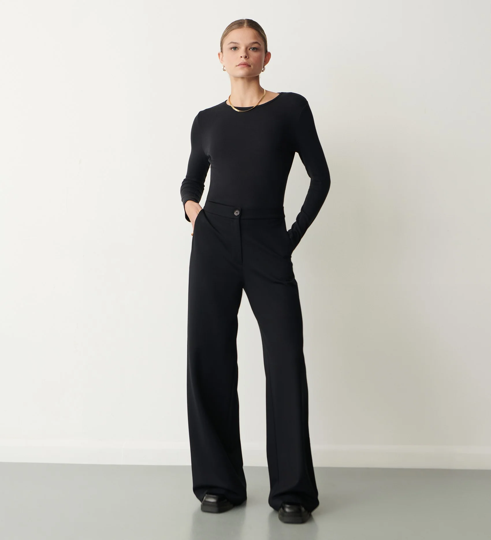 Frankie Black Wide Leg Trousers - Image 3