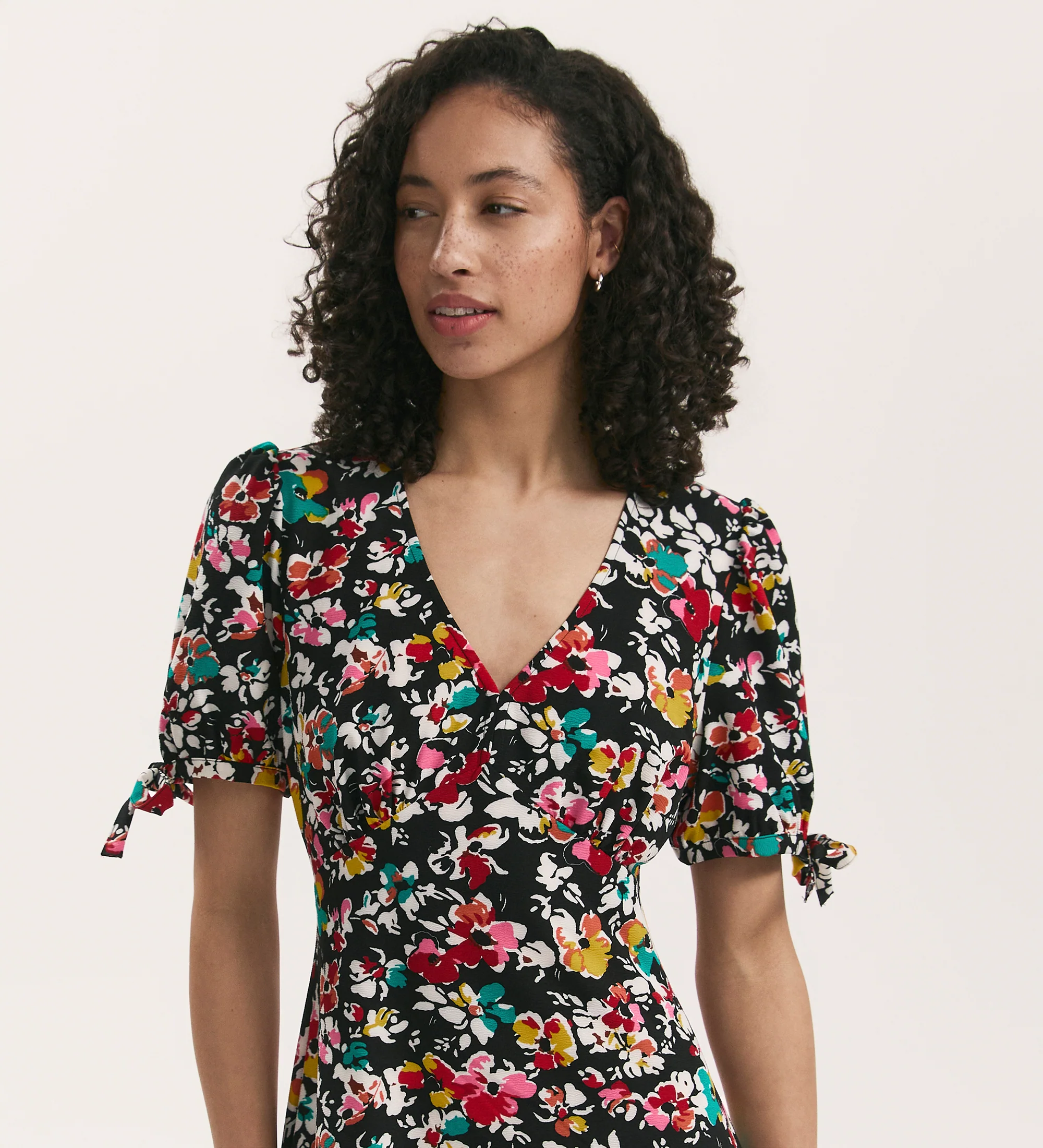 Gabriella Black Floral Crepe Midi Tea Dress - Image 2