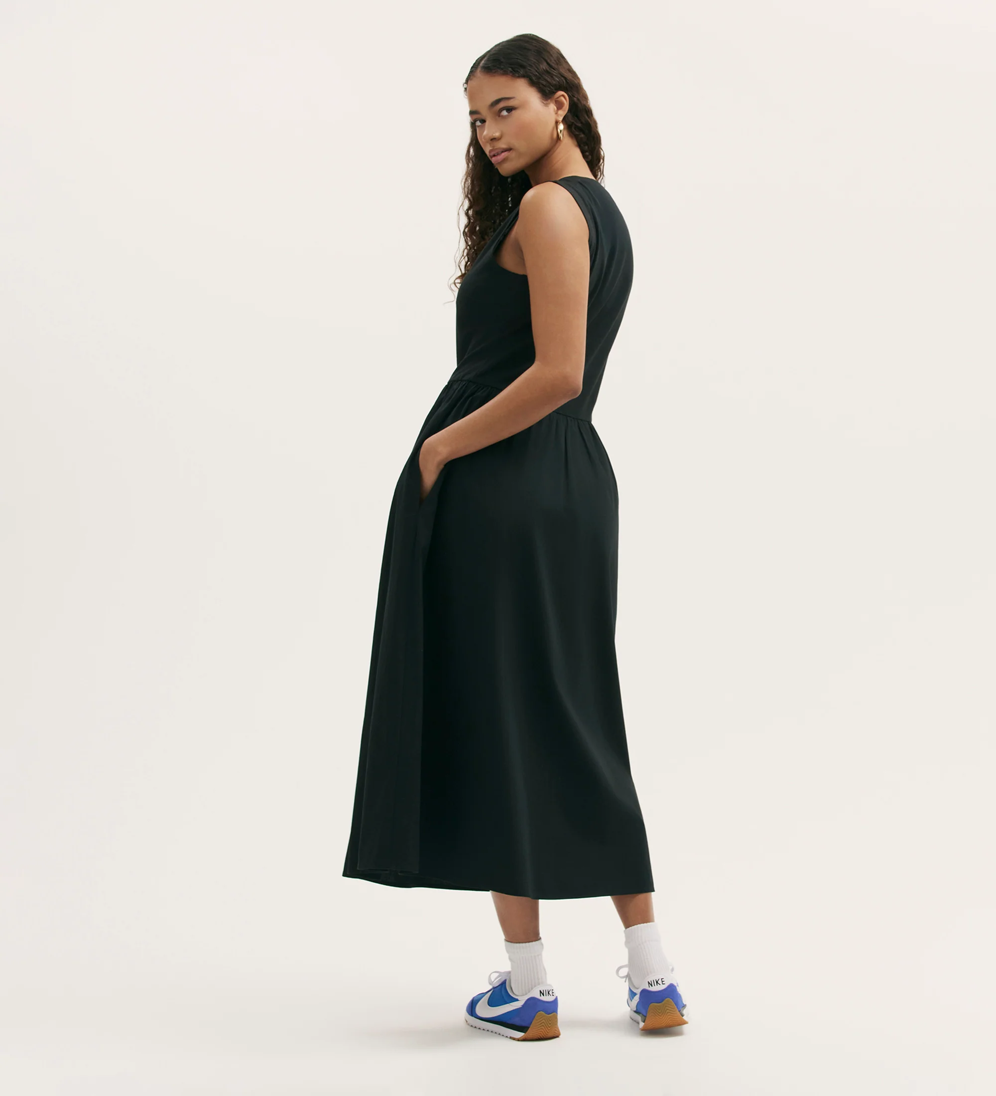 Georgie Black Cotton Sleeveless Midi Dress - Image 4