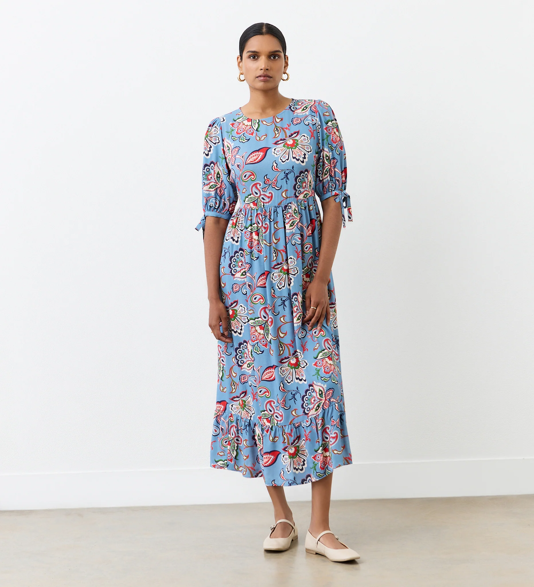Gwen Blue Floral Midi Smock Dress - Image 3
