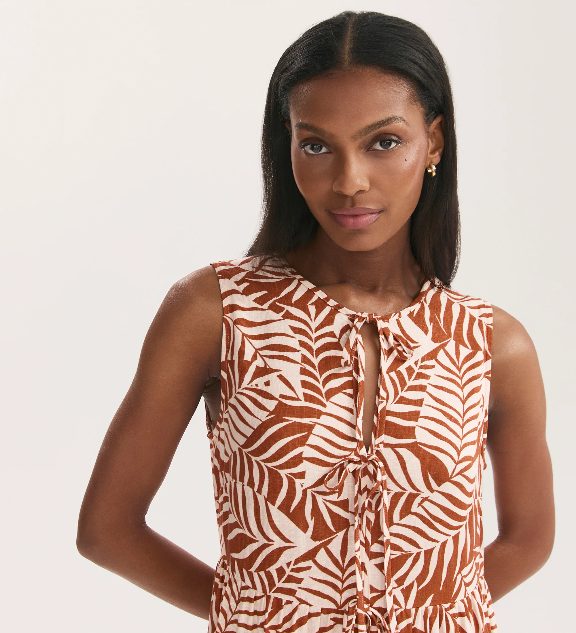 Larissa Tan Leaf Tie Front Midi Dress - Image 2