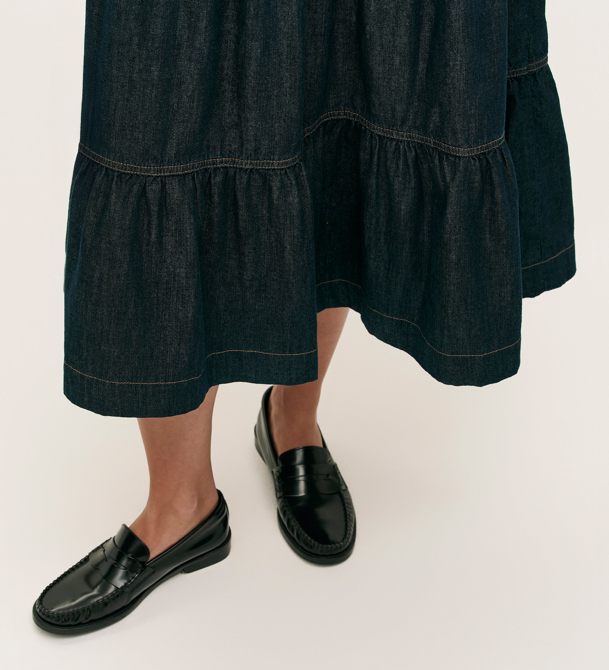 Lulu Indigo Denim Midi Skirt - Image 3