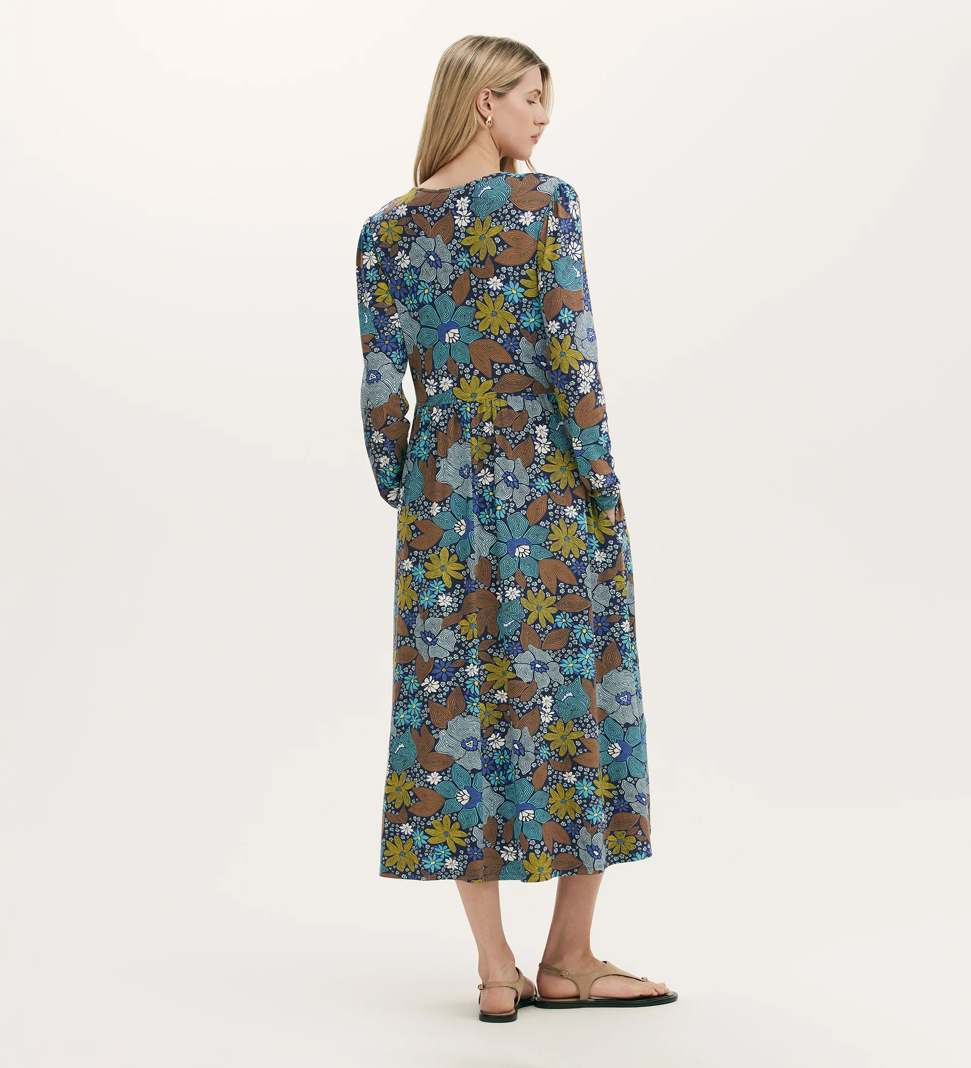 Madelyn Blue Floral Midi Dress - Image 4