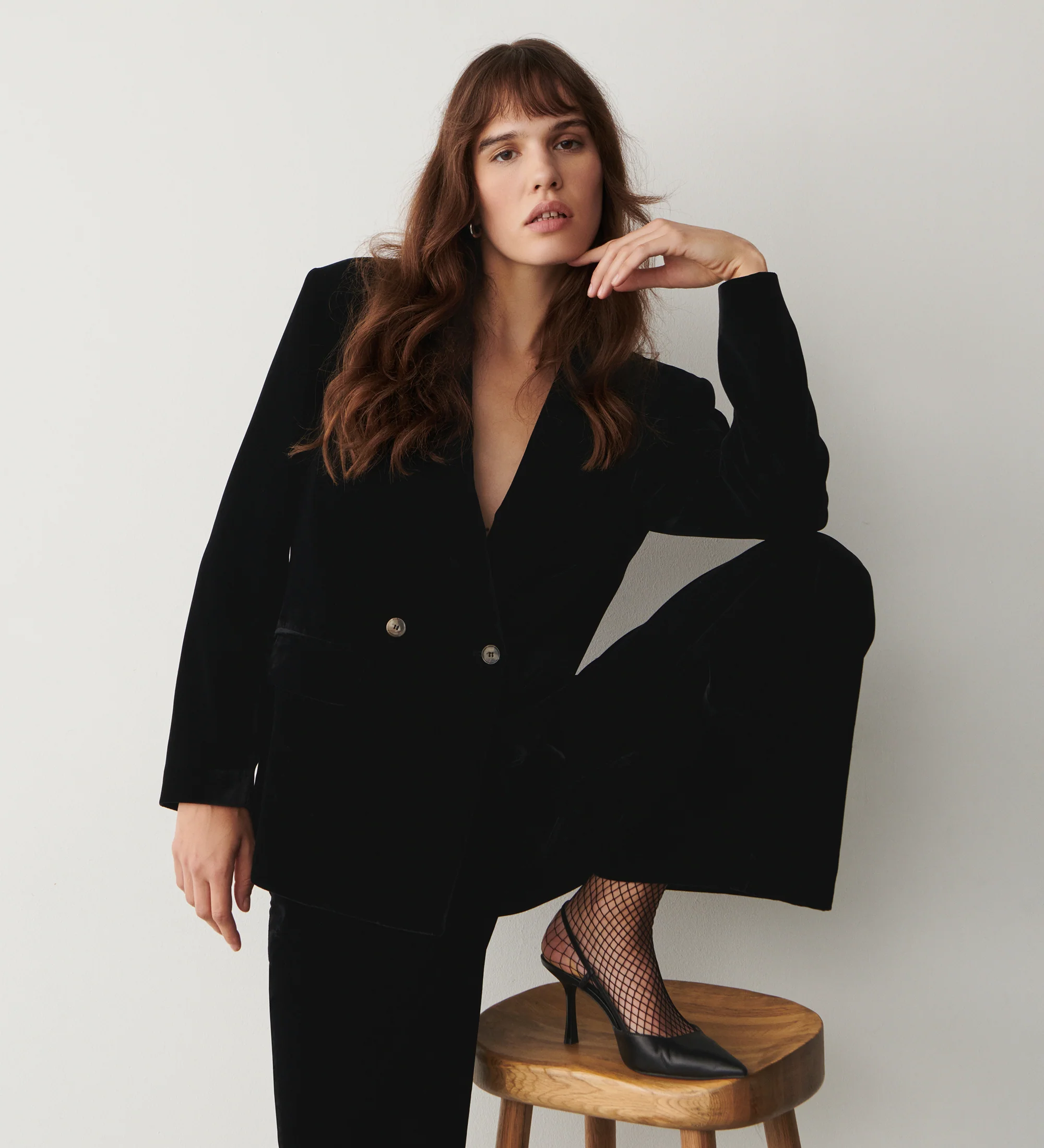 Maeve Black Velvet Blazer - Image 4