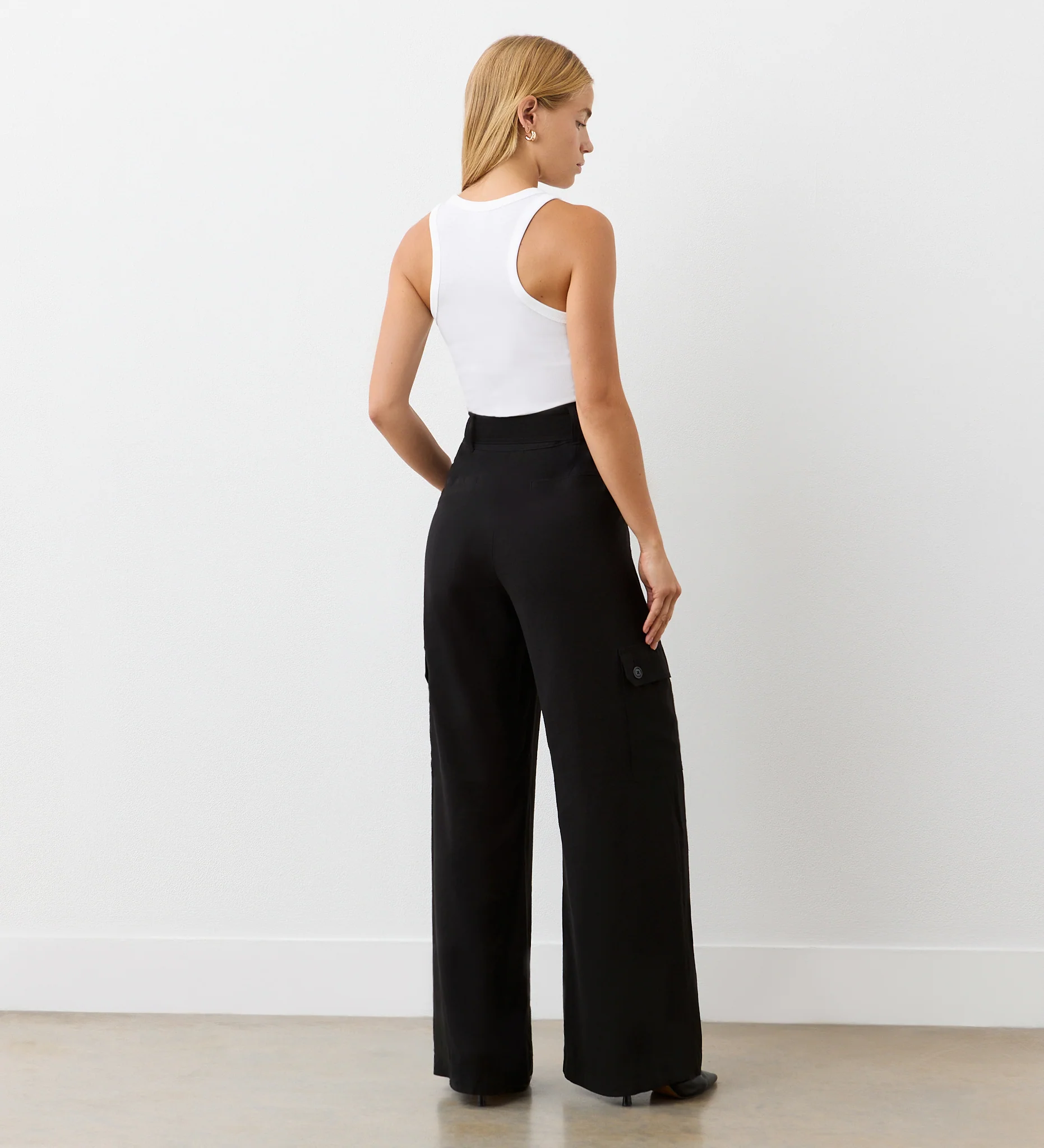 Maxine Black Wide Leg Trousers - Image 4