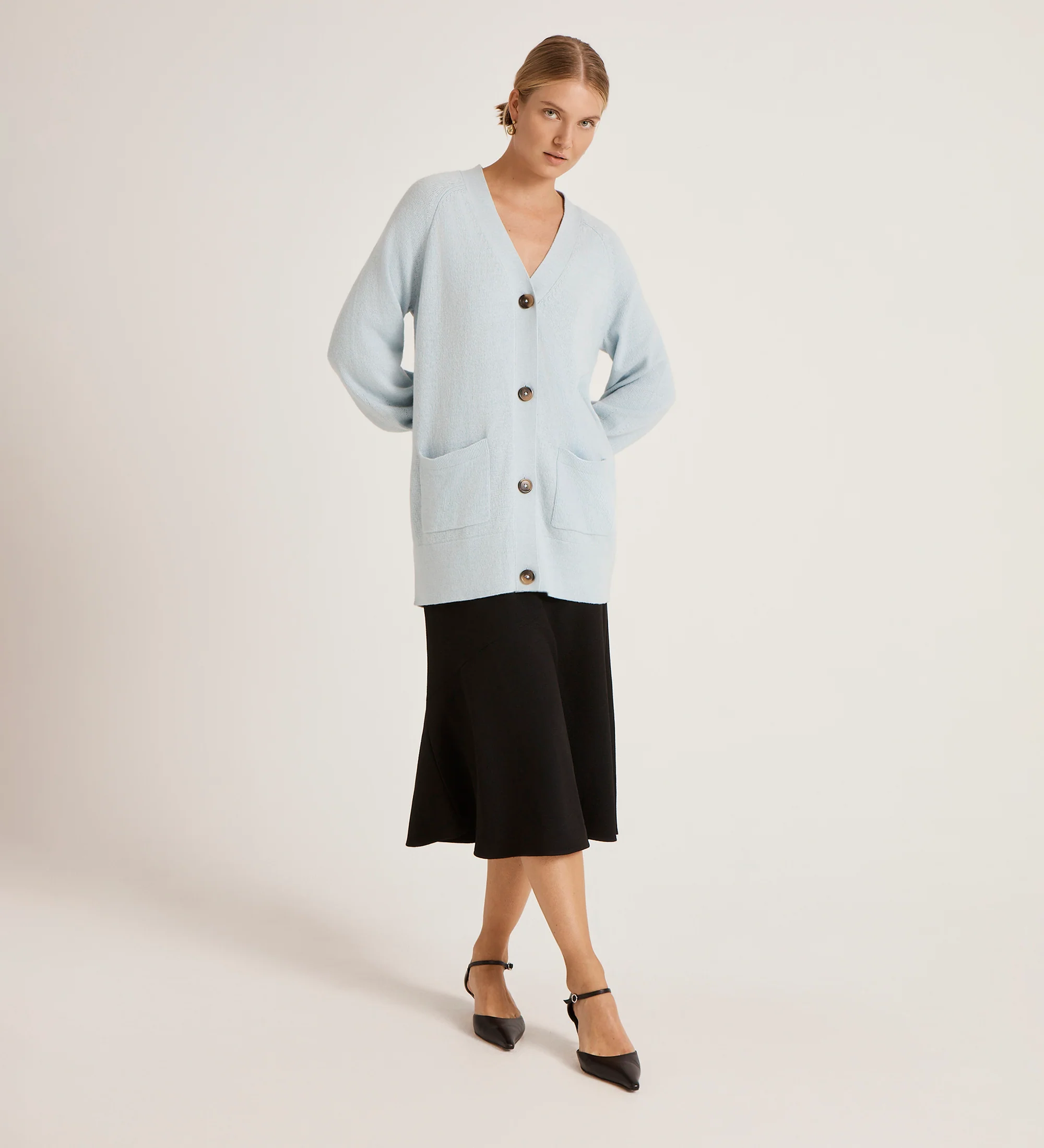 Mila Light Blue Knitted Cardigan - Image 4