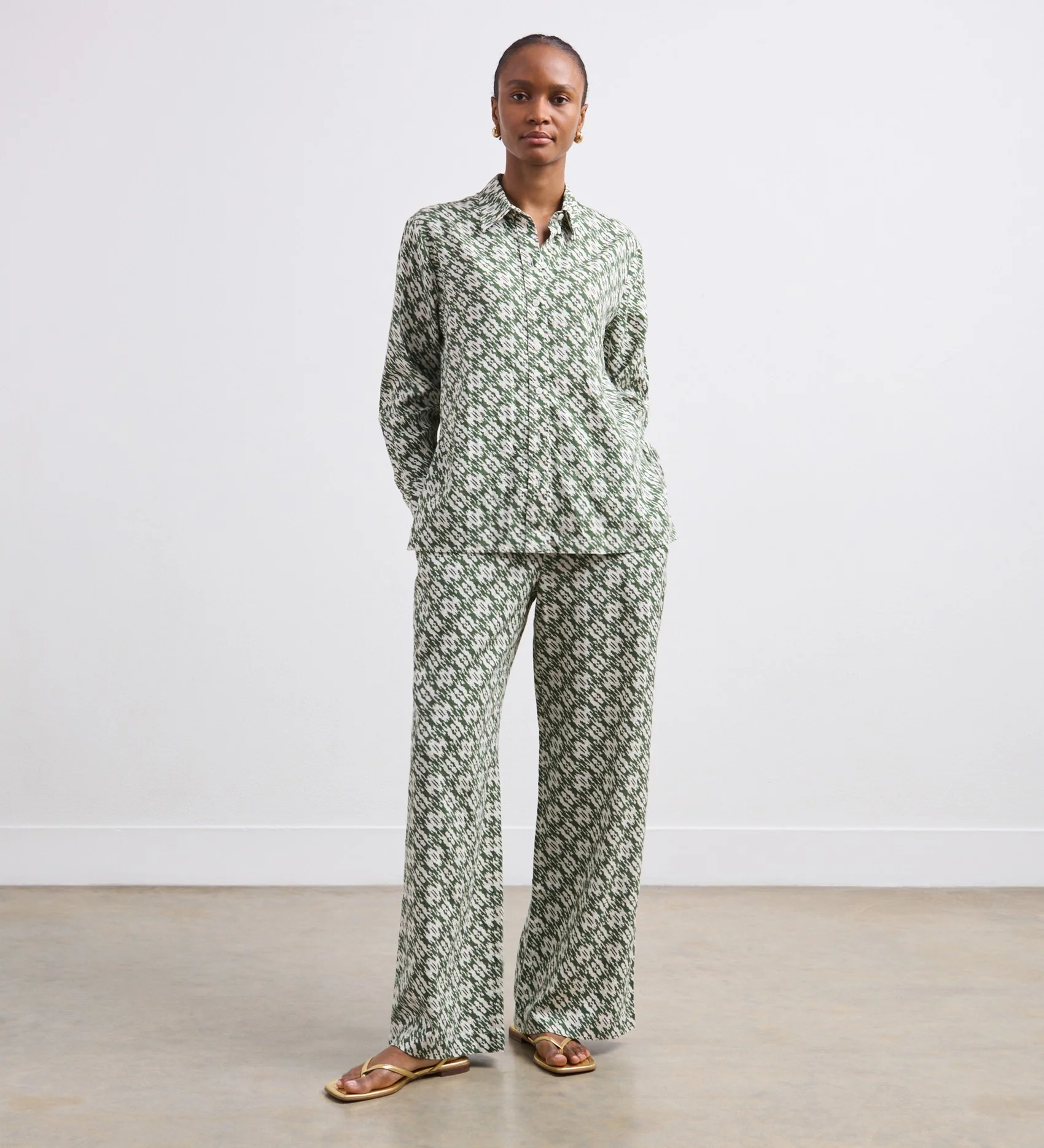 Millie Green Ikat Linen Blend Shirt - Image 3