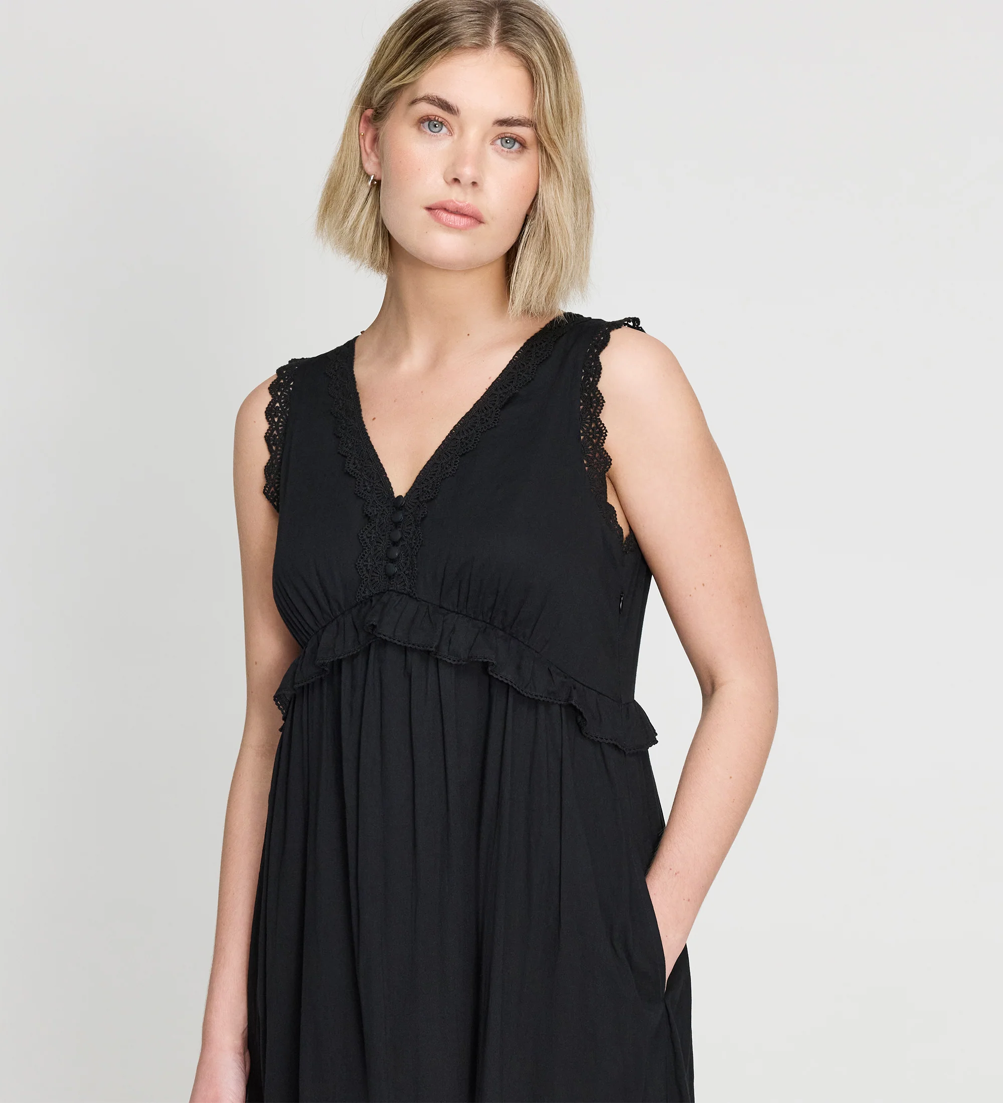Myriam Black Lace Sleeveless Tiered Cotton Midi Dress - Image 4