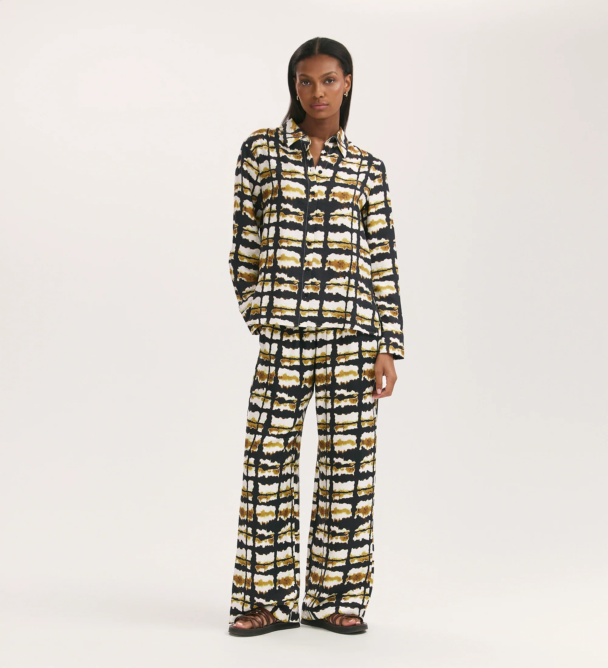 Roma Black Tie Dye Button Through Shirt - Image 3