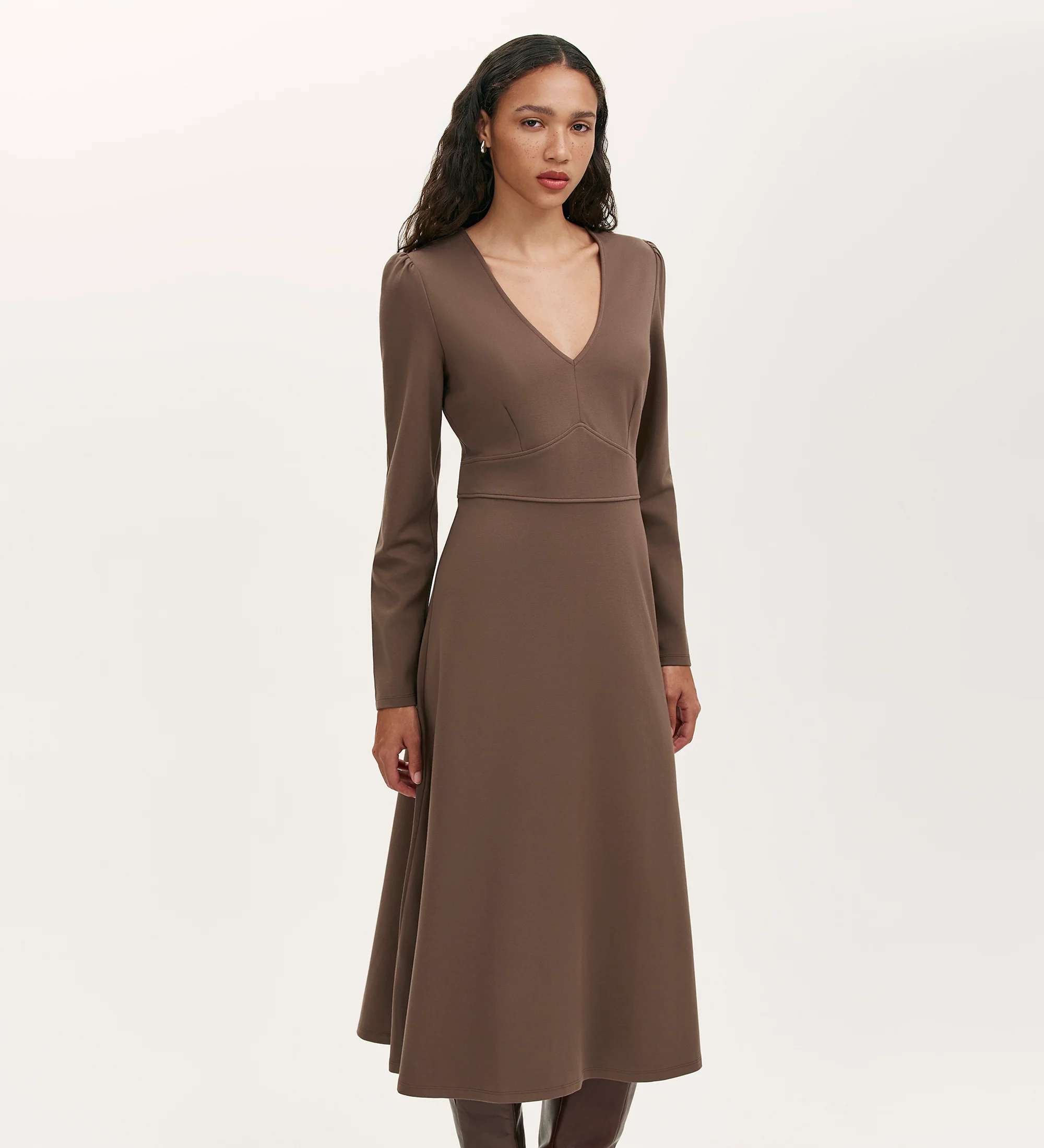 Seraphina Mole Ponte Jersey Long Sleeve Midi Dress - Image 3