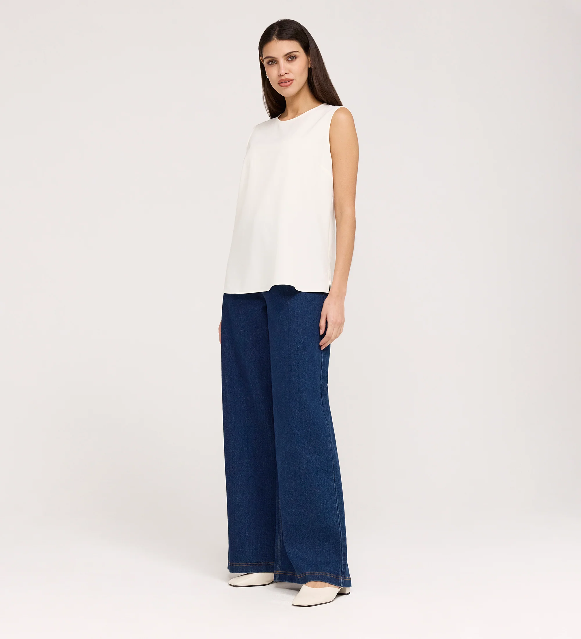 Vallie Ivory Round Neck Vest - Image 2