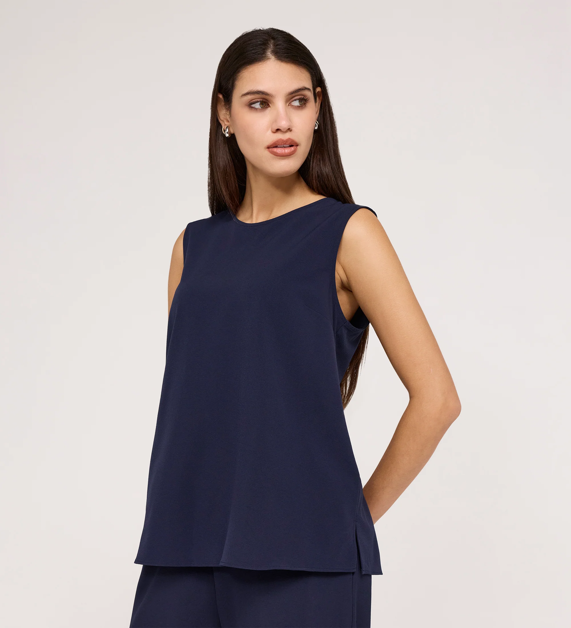 Vallie Navy Round Neck Vest - Image 4